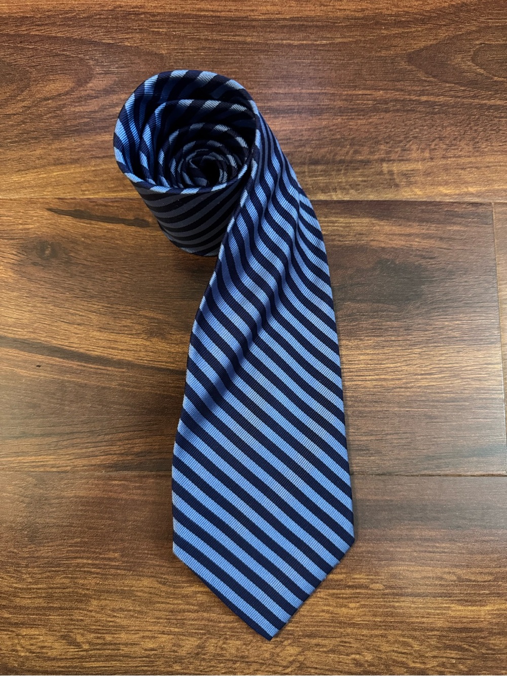 Brooks Brothers Makers Navy & Light Blue Diagonal Stripe Silk Tie XL Made in USA